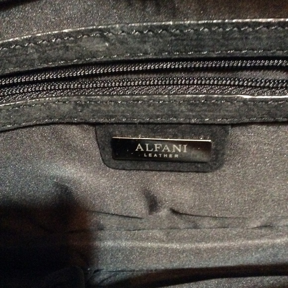 ALFANI Leather - Picture 2 of 5